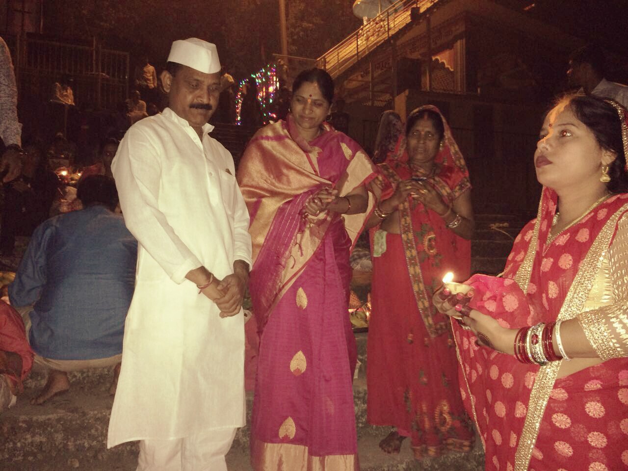 नगरसेविका निर्मला कुटे सोशल फाऊंडेशनच्या वतीने पिंपळे सौदागरमध्ये छटपूजा संपन्न