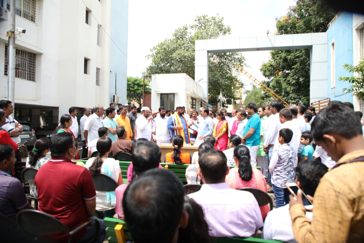 मोशी प्राधिकरण भागात आमदार महेश लांडगे यांचे घोषणांच्या गजरात स्वागत..!