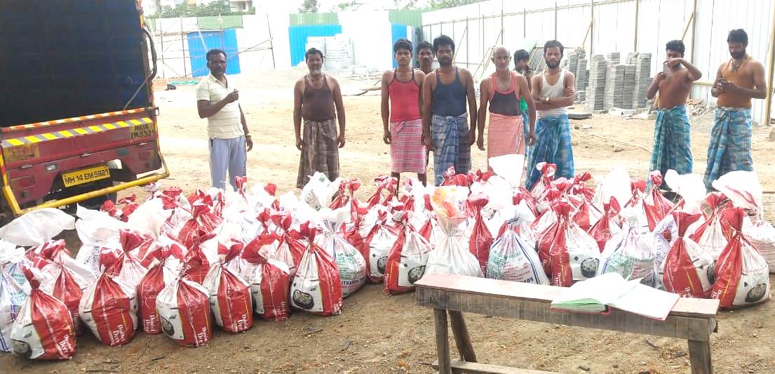 पिंपळे सौदागरमधील 'यशदा ग्रुप'चा 'एक हात मदतीचा'