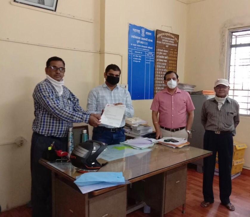 कोरोना विरोधातील लढ्यास मराठवाडा पतसंस्थेकडून मदतीचा हात; मुख्यमंत्री सहाय्यता निधीला ७५ हजारांचा धनादेश..!