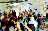 मोरवाडी, शाहूनगर, विद्यानगरमधील नागरिकांनी घेतला 'अ‍ॅक्युप्रेशर थेरपी' शिबिराचा लाभ; सेवा सप्ताहानिमित्त आरंभ सोशल फाउंडेशतर्फे आयोजन