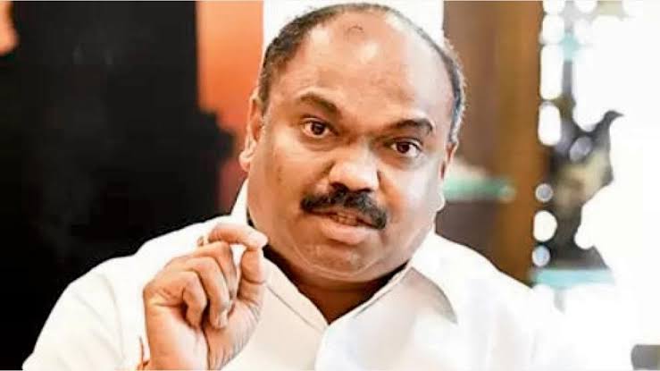 शिवसेना नेते अनिल परब यांच्या घरावर ईडीची धाड; मुंबई, पुणे आणि रत्नागिरीत कारवाई सुरु