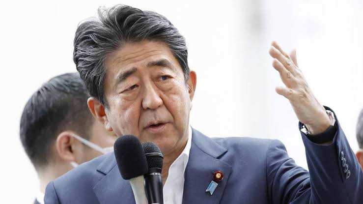 जपानचे माजी पंतप्रधान शिंजो आबे यांची हत्या