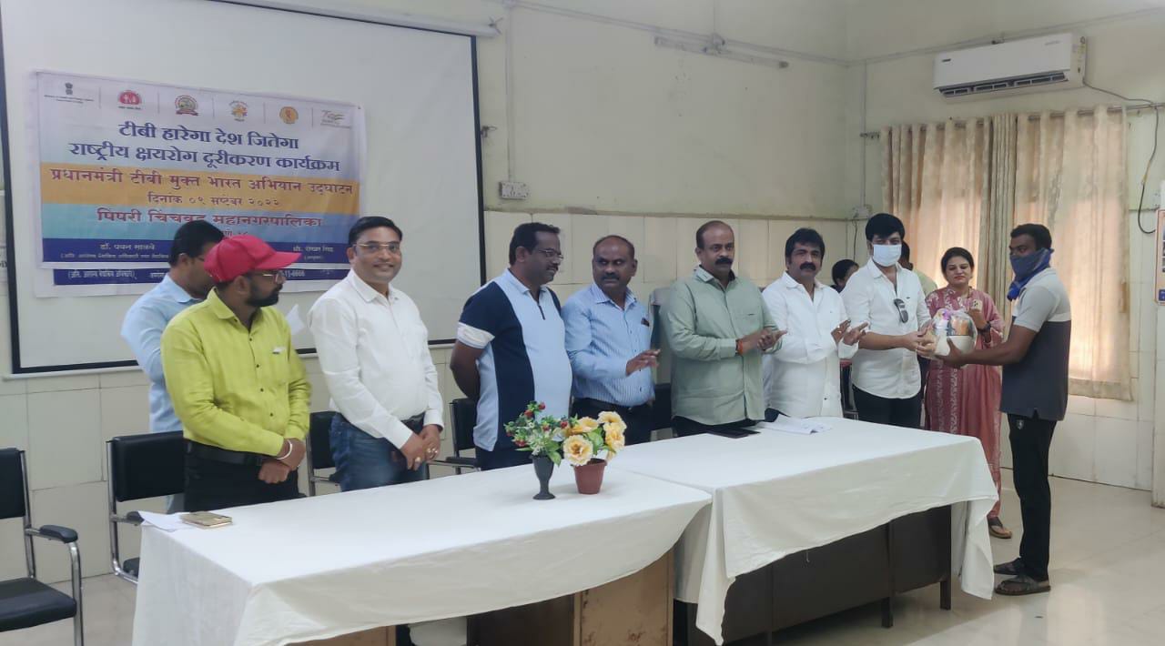 क्षयरोग समूळ नष्ट करण्यासाठी लोकप्रतिनिधी व सामाजिक संस्थांनी पुढाकार घ्यावा - डॉ.लक्ष्मण गोफणे