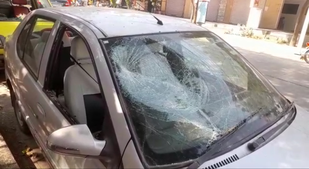 पिंपळे सौदागरला टोळक्याकडून २५ वाहनांची तोडफोड