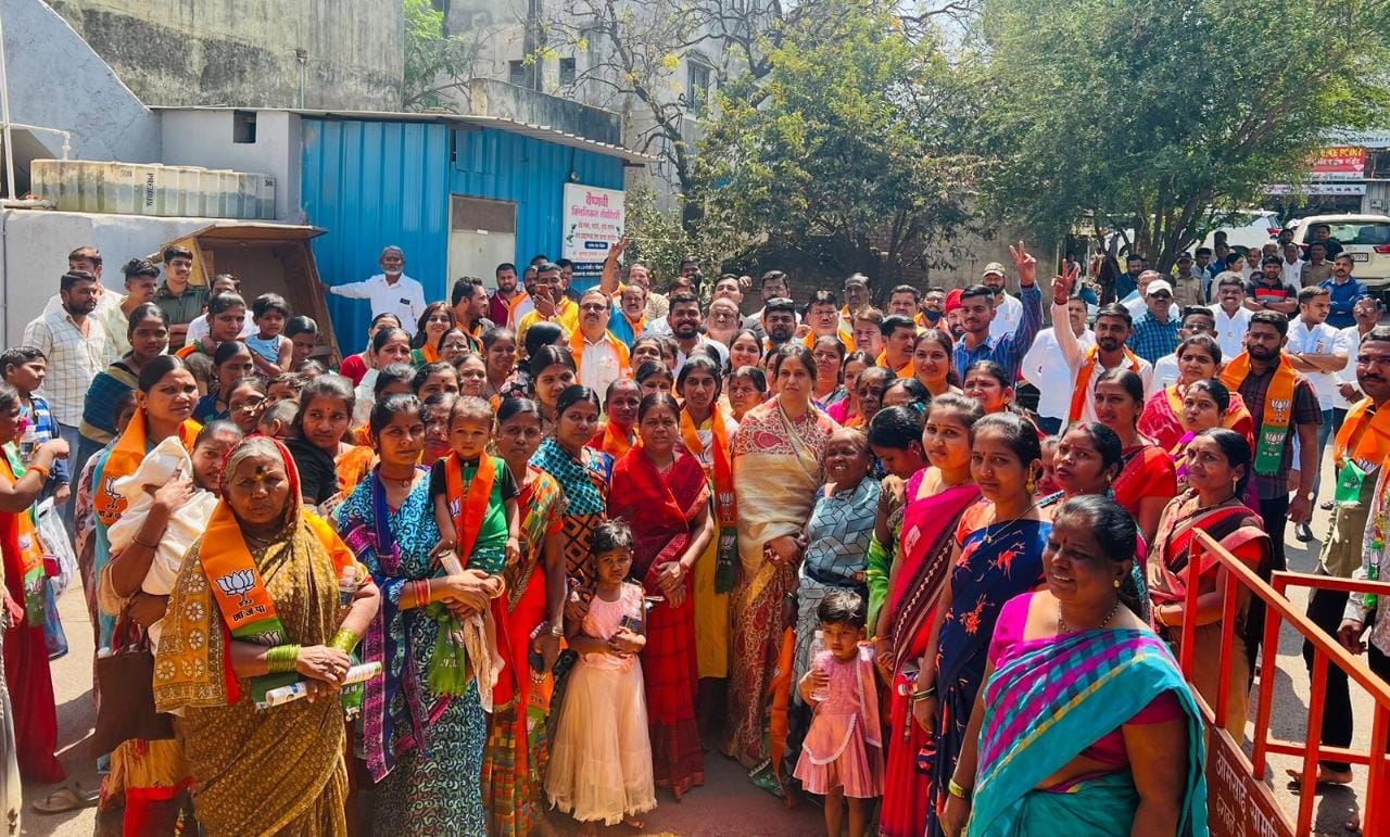 मगरीचे अश्रू ढाळून पोटनिवडणूक बिनविरोध न करणाऱ्यांना आम्ही धडा शिकवणार; पिंपळेगुरव आणि पिंपळेनिलखमधील जनता प्रचारादरम्यान प्रचंड संतापली