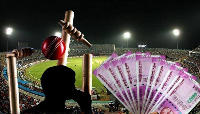 आयपीएल क्रिकेट मॅचवर बेटिंग लावणाऱ्या ५ बुकींना चिंचवडमध्ये अटक; गुन्हे शाखा युनिट दोनच्या पथकाची कारवाई