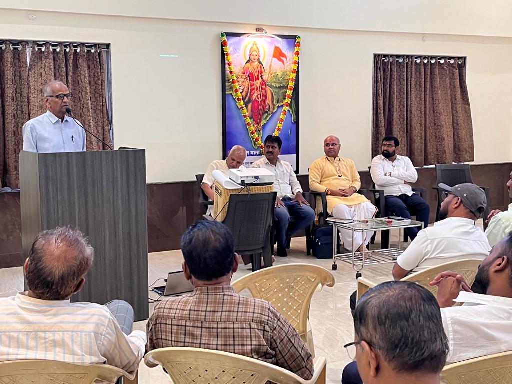 मराठवाड्यातील पुणे स्थित भूमी पुत्रांनी मराठवाड्याच्या विकासासाठी योगदान द्यावे - चंदन पाटील