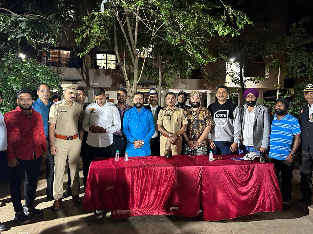 चिंचवड पोलीस ठाणे आणि पोलीस फ्रेंड्स असोसिएशनच्या वतीने माजी सैनिक व ज्येष्ठाचा सन्मान