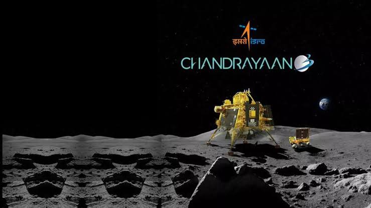 भारताने रचला नवा इतिहास, चांद्रयान-३चं चंद्रावर यशस्वी लँडिंग!