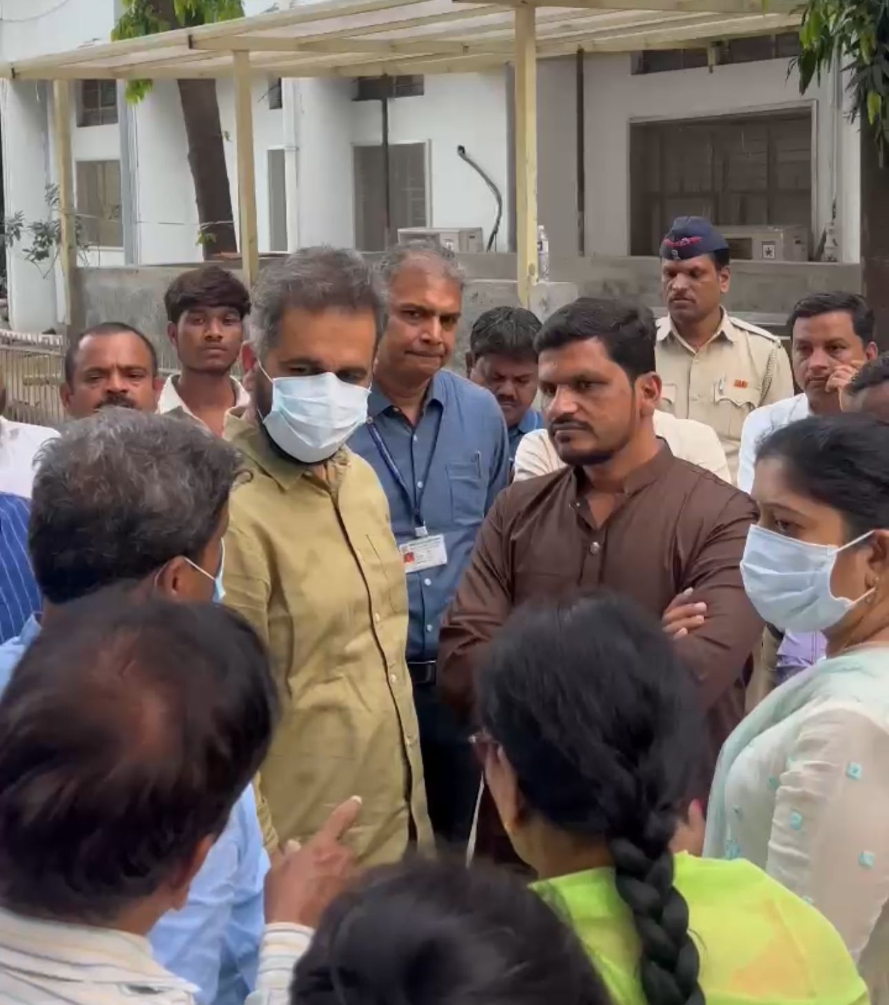 तळवडे येथील अग्निकांडाला जबाबदार अधिकाऱ्यांवर सदोष मनुष्यवधाचा गुन्हा दाखल करा - तुषार कामठे