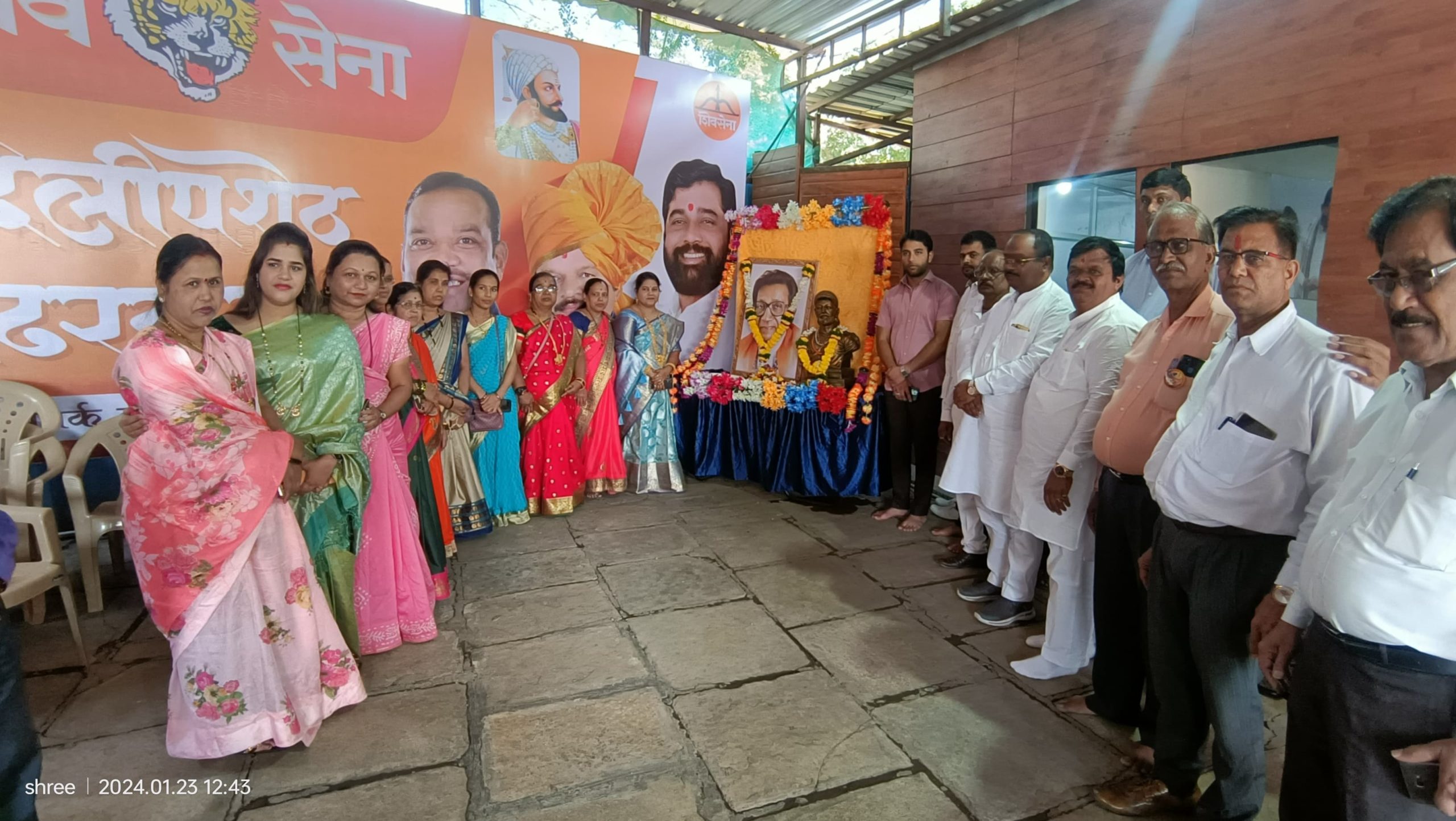 आकुर्डी येथे हिंदुहृदयसम्राट स्व.बाळासाहेब ठाकरे व नेताजी सुभाषचंद्र बोस यांना अभिवादन