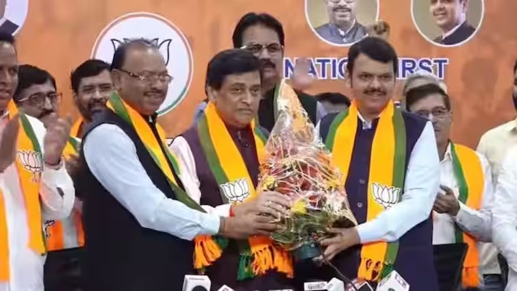 माजी मुख्यमंत्री अशोक चव्हाण यांचा भाजपात प्रवेश