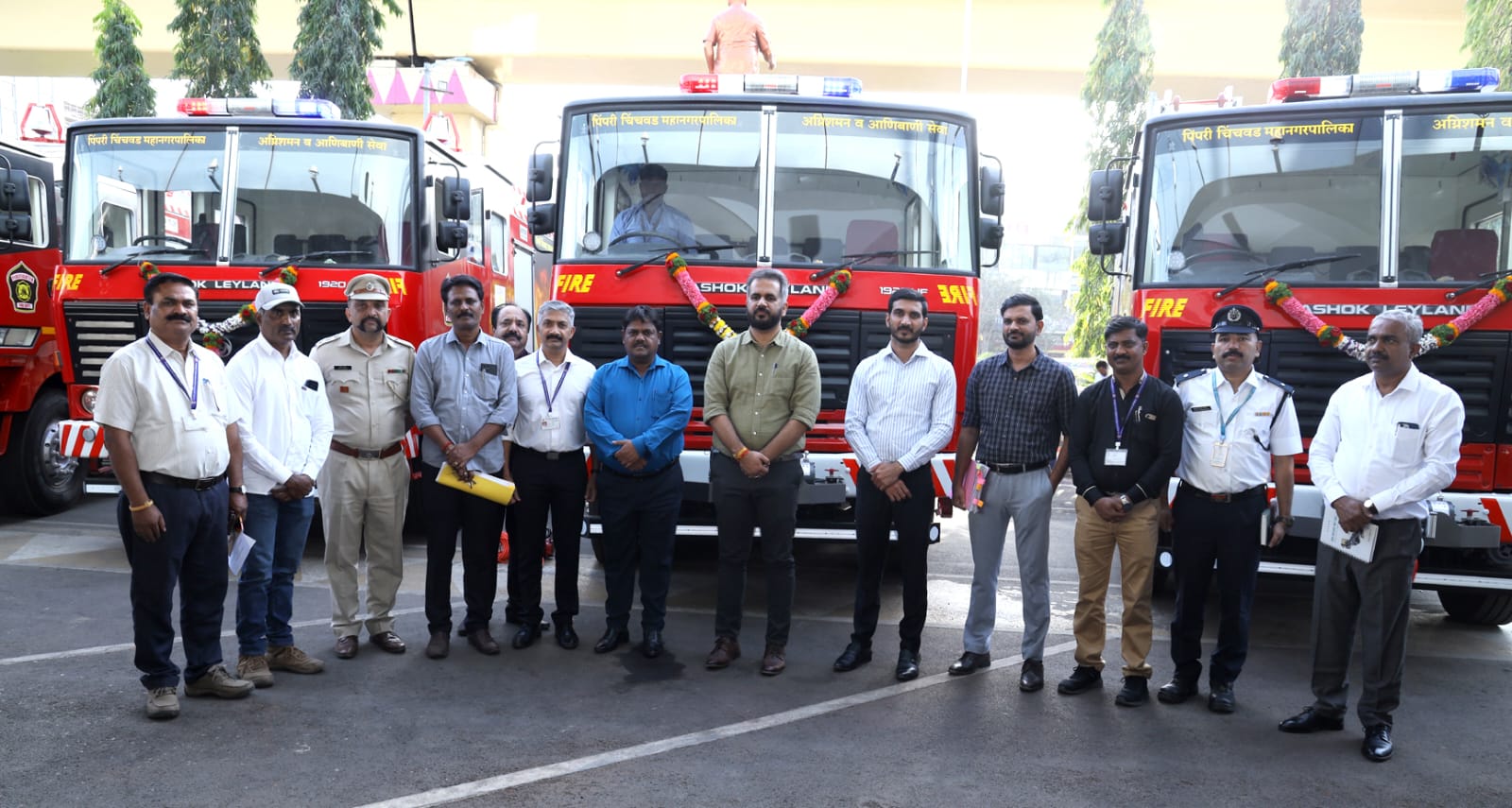 महापालिकेच्या अग्निशमन विभागाच्या ताफ्यात ४ वाहने नव्याने दाखल..!