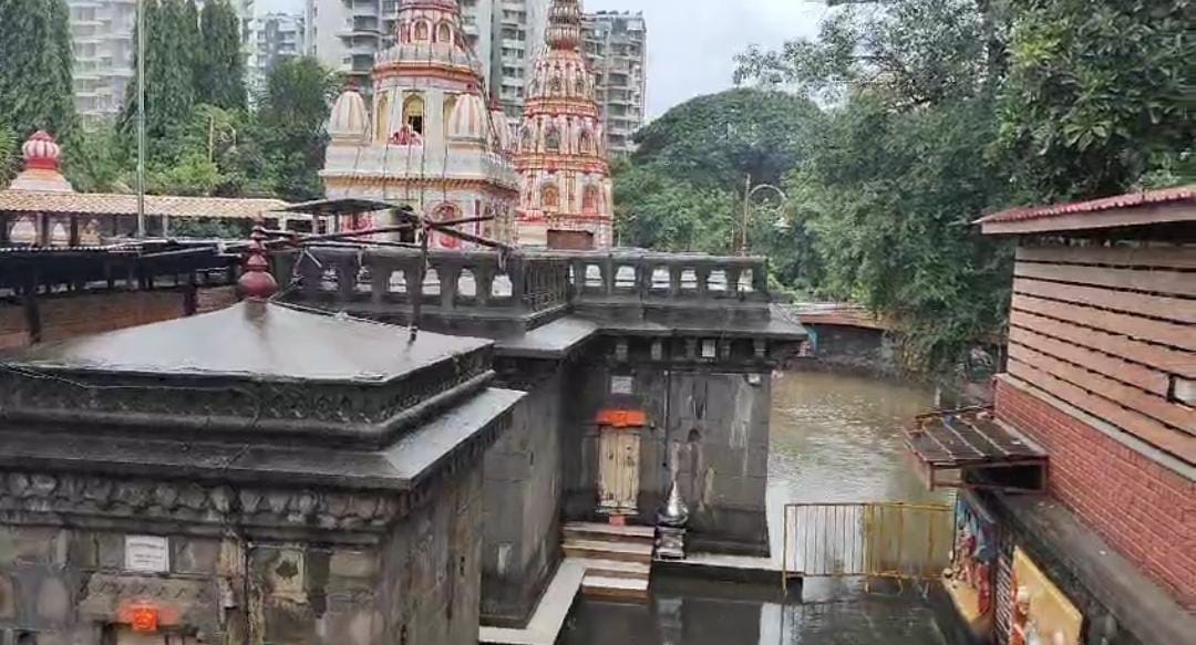 चिंचवडमधील मोरया गोसावी मंदिर पुन्हा पाण्यात..