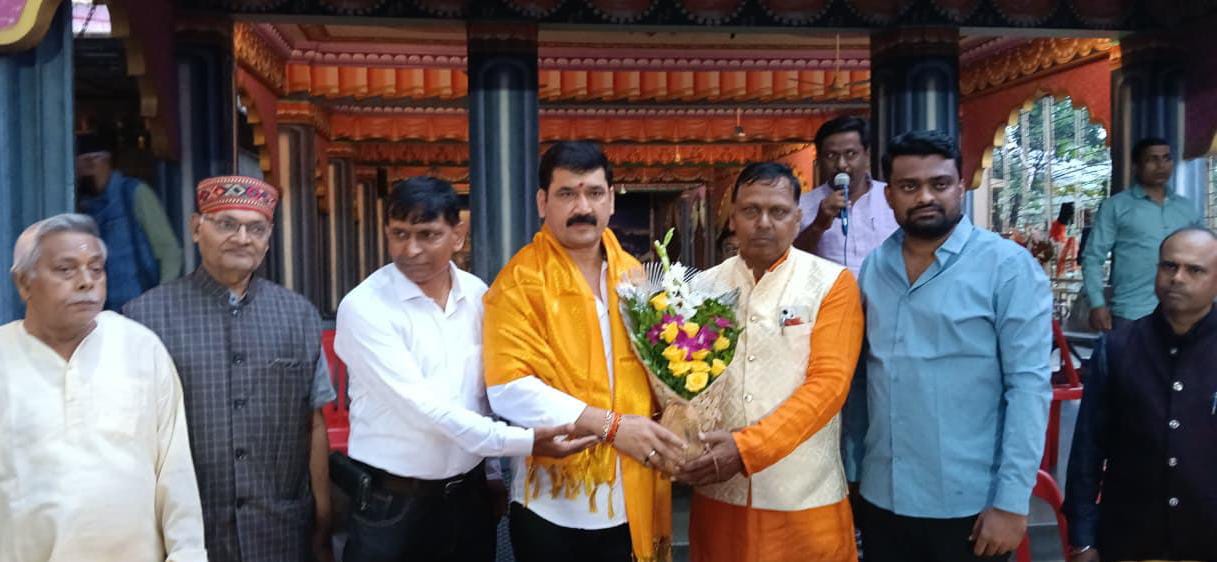 नाना काटे सोशल फाउंडेशन व उत्तर भारतीय नागरिकांच्या वतीने छटपूजा उत्सव संपन्न