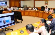 निवडणुकीच्या पार्श्वभूमीवर शहरातील अनधिकृत फ्लेक्सवर तात्काळ कारवाई करा; आयुक्त श्रावण हर्डीकर यांचे आदेश
