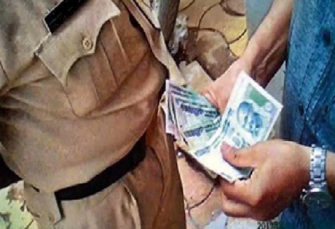 पिंपरीत महिला पोलिसाला ४०० रूपयांची लाच घेताना रंगेहात पकडले