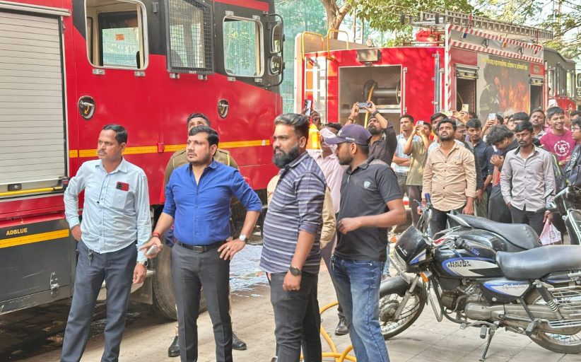 पिंपळे सौदागर येथे ‘हॉटेल रंगला पंजाब’ खालील मजल्यावर आग; शत्रुघ्न काटे यांची तातडीची धाव