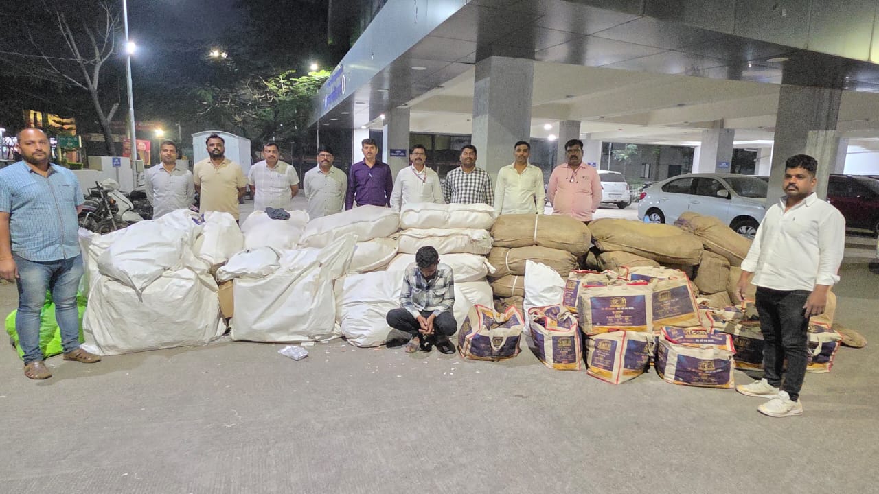 गुटखा तस्करी विरोधात पिंपरी चिंचवड पोलिसांची मोठी कारवाई; ३६ लाख ४७ हजारांचा मुद्देमाल जप्त
