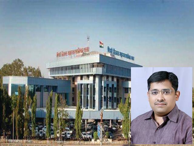 'ग्रेडसेपरेटर उड्डाणपुलासाठी मेट्रोची परवानगी घ्या'