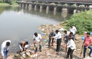 छटपुजेनिमित्त इंद्रायणी घाटावर स्वच्छता अभियान