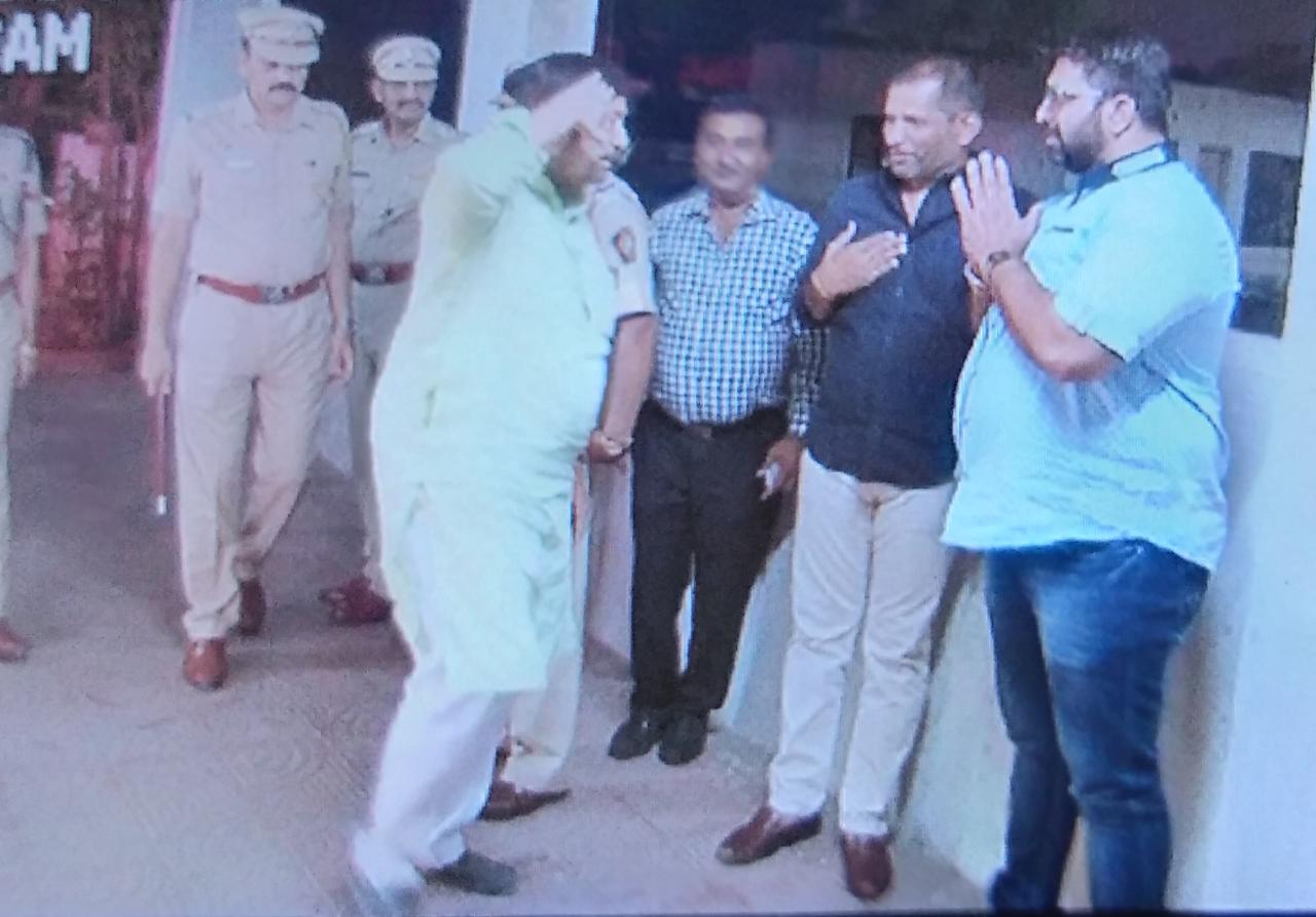 दादा अन् भाऊ तुम्हीच पिंपरी चिंचवडचे 'बॉस'; पालकमंत्र्यांनी मारला दोन्ही आमदारांना 'सॅल्युट'