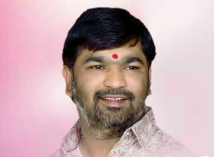 पिंपरी विधानसभेच्या आखाड्यात शेखर ओव्हाळ यांची 'एन्ट्री'