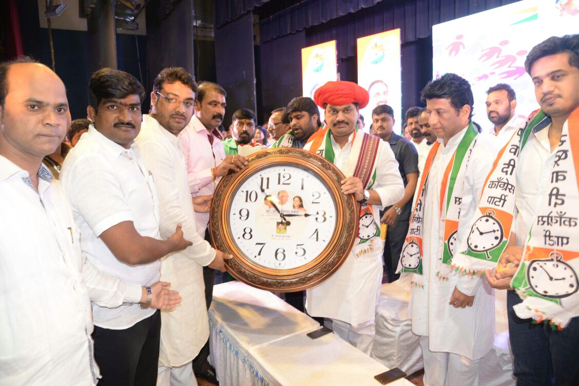 पुढच्या वर्षी आषाढीला मुख्यमंत्री अजितदादांच्या हस्तेच पांडुरंगाची पूजा - धनंजय मुंडे