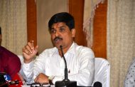सफाई कंत्राटी कामगारांना तीन महिन्यात किमान वेतनाच्या फरकाची रक्कम देण्याचे उच्च न्यायालयाचे पालिकेला आदेश; यशवंत भोसले यांची माहिती