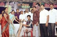 वाढदिवसाचा खर्च टाळून अपंगांना कृत्रिम अवयवांचे वाटप