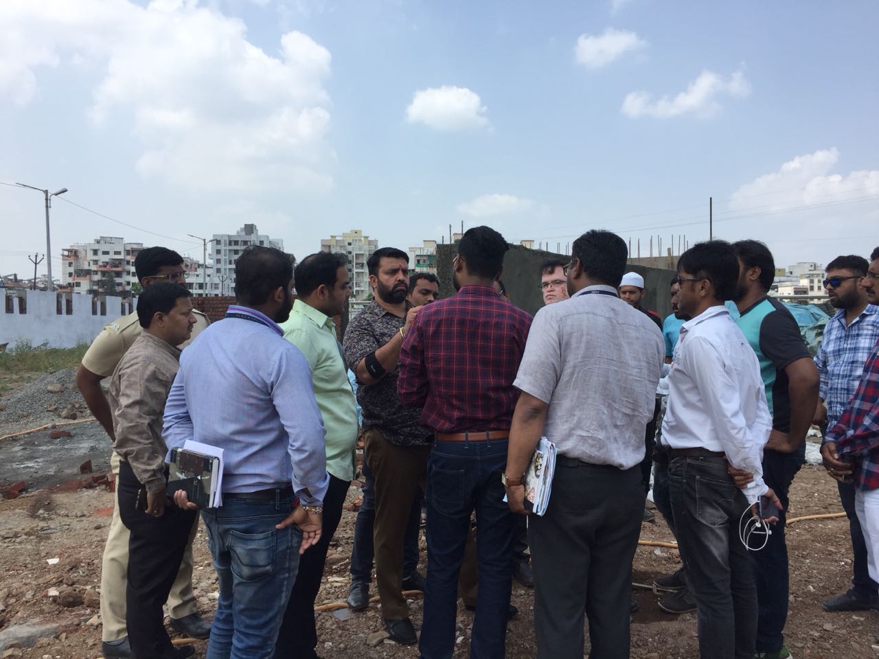 स्केटिंग ग्राऊंडच्या कामाला गती द्या; आमदार महेश लांडगे यांचे अधिका-यांना निर्देश