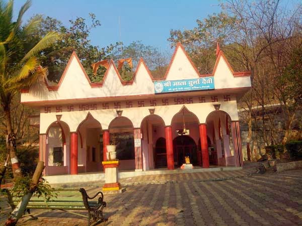 दुर्गादेवी टेकडीवरील नवरात्रोत्सव सलग दुसऱ्या वर्षी अंधारात