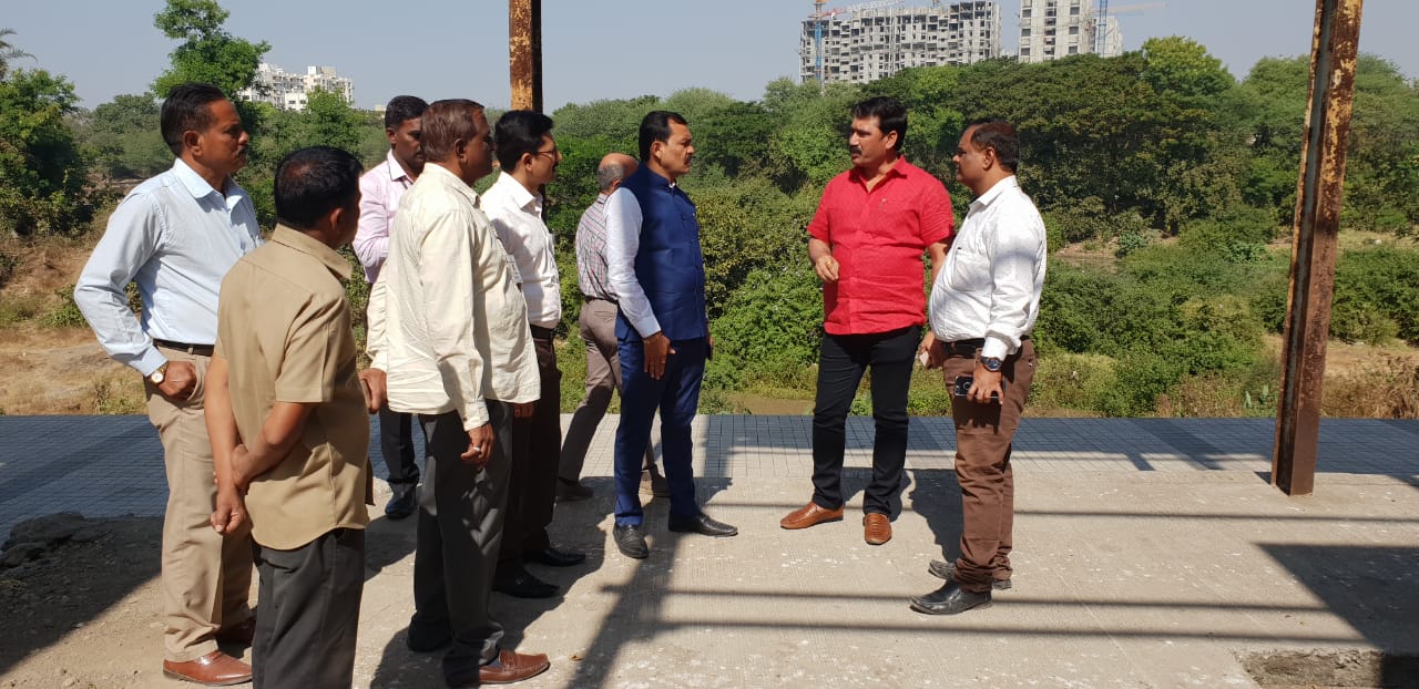 पिंपळे सौदागर येथील स्मशानभूमीची महापौरांकडून पाहणी