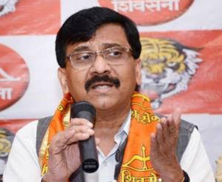 दिल्लीत शिवसेनेच्या खासदारांचा दरारा.. नरेंद्र मोदी सुध्दा रस्ता बदलतात - संजय राऊत