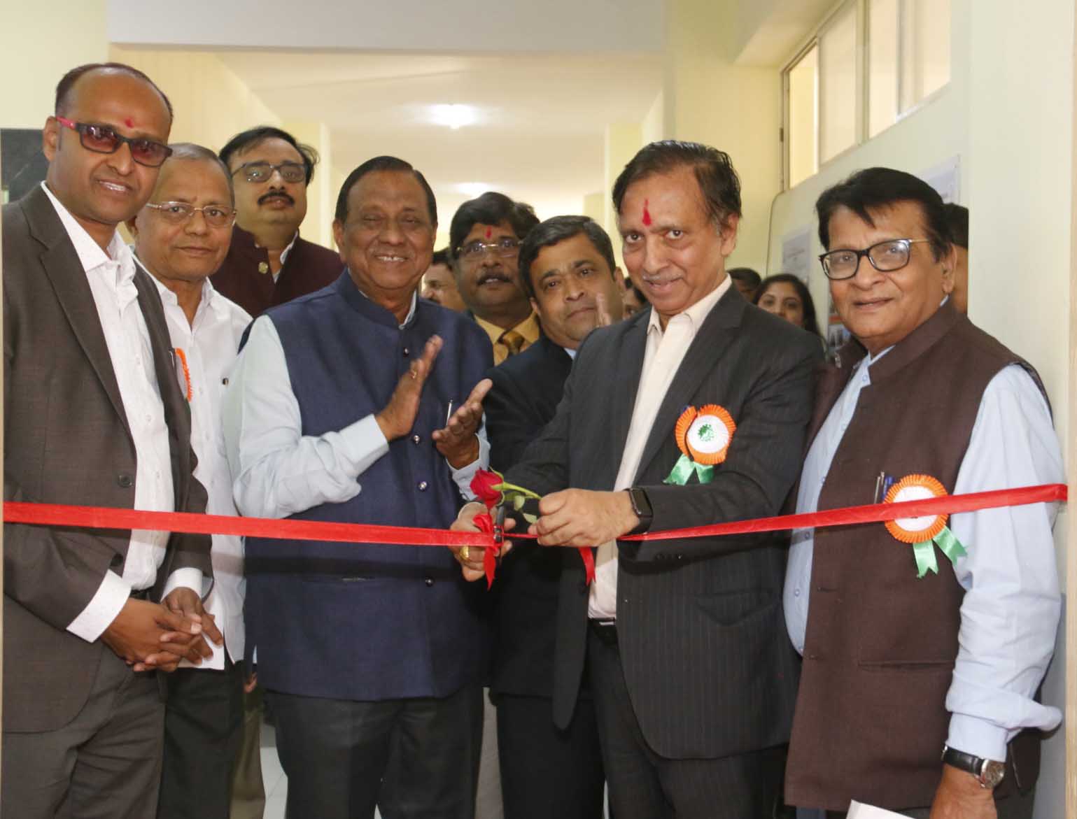 वास्तू उभारणीमध्ये वास्तुविशारदाची कलात्मकता महत्वाची - विजय गर्ग