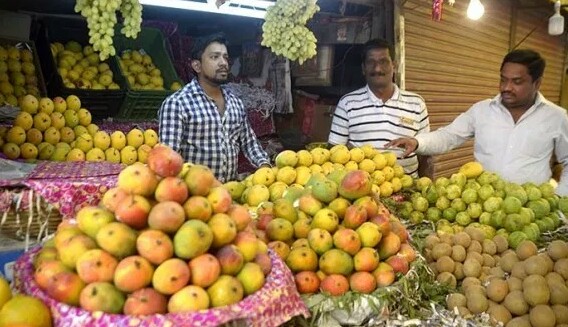 पिंपरी चिंचवडच्या बाजारपेठेत हापूस आंबा दाखल..!