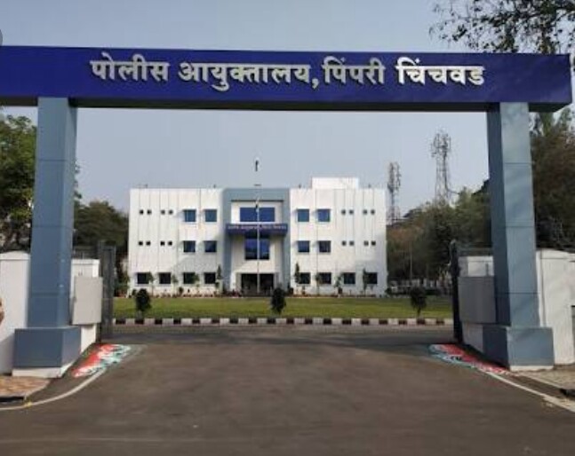 पिंपरी चिंचवड पोलीस आयुक्तालयातील कर्मचाऱ्यांचा ३ महिन्यांचा पगार रखडला