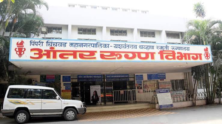 अपुऱ्या मनुष्यबळामुळे वायसीएम रुग्णालय आजारी; नवीन डॉक्टर्स आणि नर्सची भरती करण्याची युवराज दाखलेंची मागणी