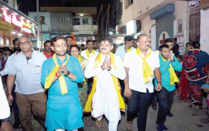 चिंचवड मतदारसंघात परिवर्तनाचे वारे; काळेवाडीत राहुल कलाटेंच्या पदयात्रेला उत्स्फूर्त प्रतिसाद..!