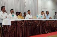वाकडमध्ये पाणी व विजेच्या प्रश्नांवर सोसायट्यांचे पदाधिकारी आणि महापालिका अधिकाऱ्यांमध्ये महापौरांनी घडवून आणला सुसंवाद..!