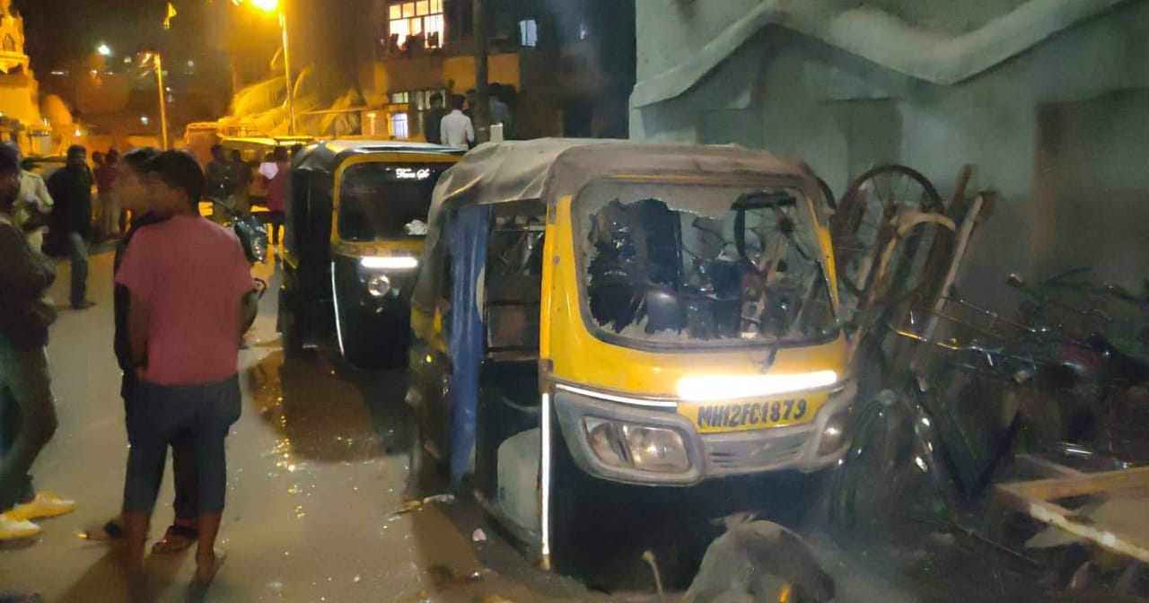 पिंपरीतील संजय गांधीनगर परिसरात टोळक्याकडून वाहनांची तोडफोड