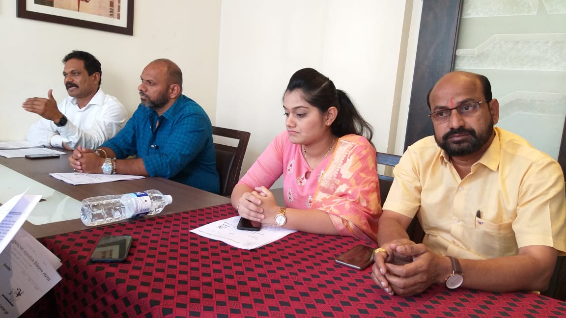 तिसरे अपत्य असणारा शिक्षक 'बडतर्फ', रहाटणीतील कै.भिकोबा तांबे शाळा संस्थेचा निर्णय