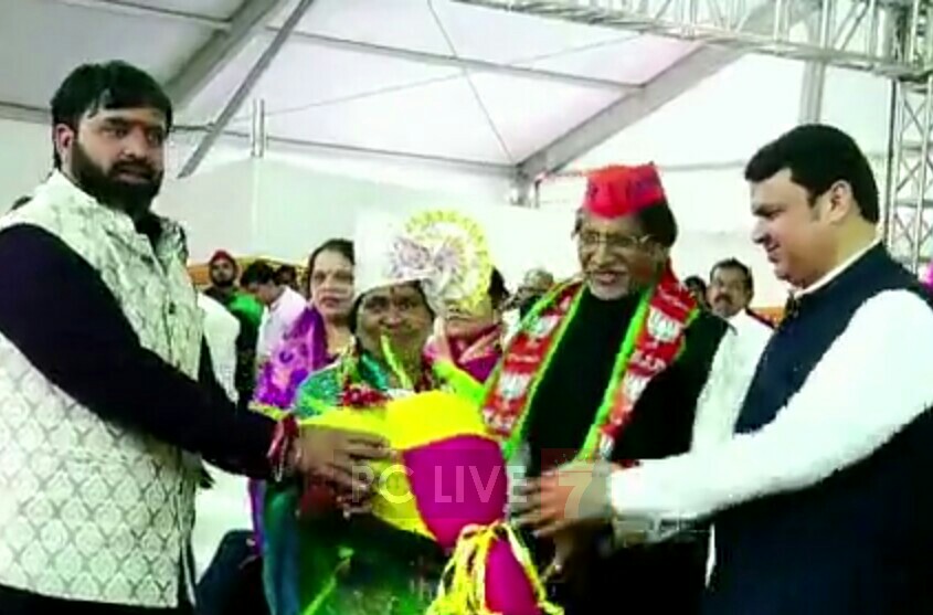 शिक्षण मंडळाचे माजी सभापती अर्जुन ठाकरे आणि माजी नगरसेविका मंदाकिनी ठाकरे यांचा भाजपात प्रवेश