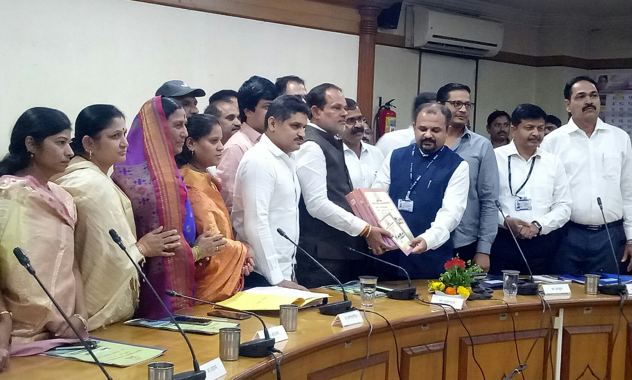 पिंपरी चिंचवड महापालिकेचा ६ हजार ६२७ कोटी ९९ लाख रूपयांचा अर्थसंकल्प स्थायीला सादर