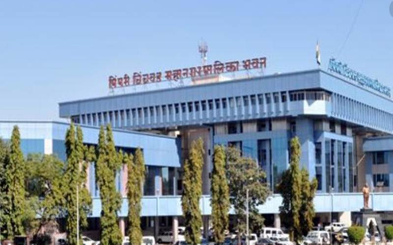 निवासी मिळकतींवरील करवाढ मागे घ्या; मानवी हक्क संरक्षण समितीची महापालिका आयुक्तांकडे मागणी