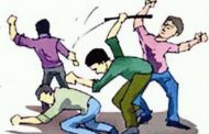 कोरोना आलायं.. दारात थुंकू नका.. असं म्हटलं म्हणून वाकडमध्ये एकाला बेदम मारहाण..!