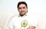 आपत्तीच्या काळात राजकारण नको - अमित बच्छाव