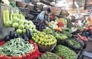 पिंपरी चिंचवडमधील सर्व भाजी मंडई-आठवडे बाजार उद्यापासून सुरू, सकाळी ११ ते दुपारी ४ वाजेपर्यंतच परवानगी; फेरीवाल्यांद्वारे भाजीपाला व फळे विक्रीला बंदी..!