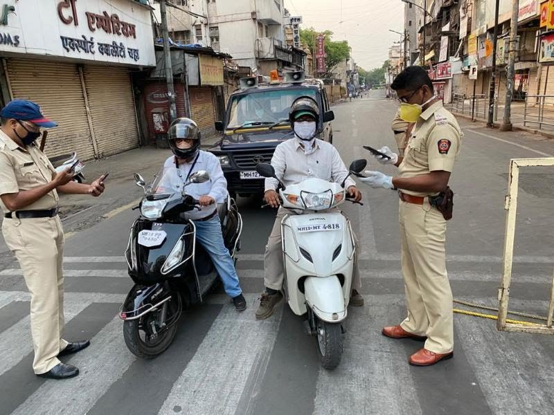 पिंपरी चिंचवडमध्ये रस्त्यावर फिरणाऱ्या ११९ जणांवर शनिवारी पोलिसांची कारवाई